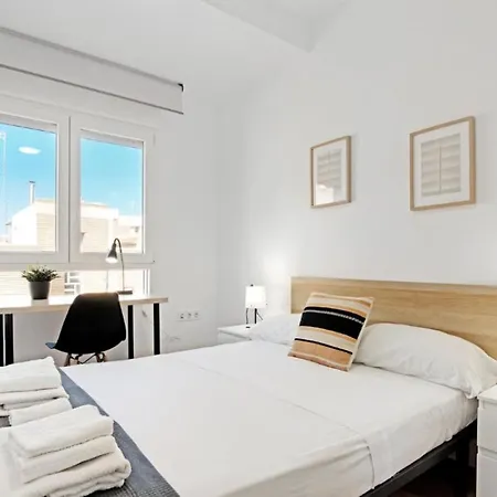 4 Y 2 Banos Puerto de Sagunto