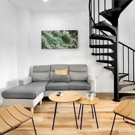 Apartment 4 Y 2 Banos